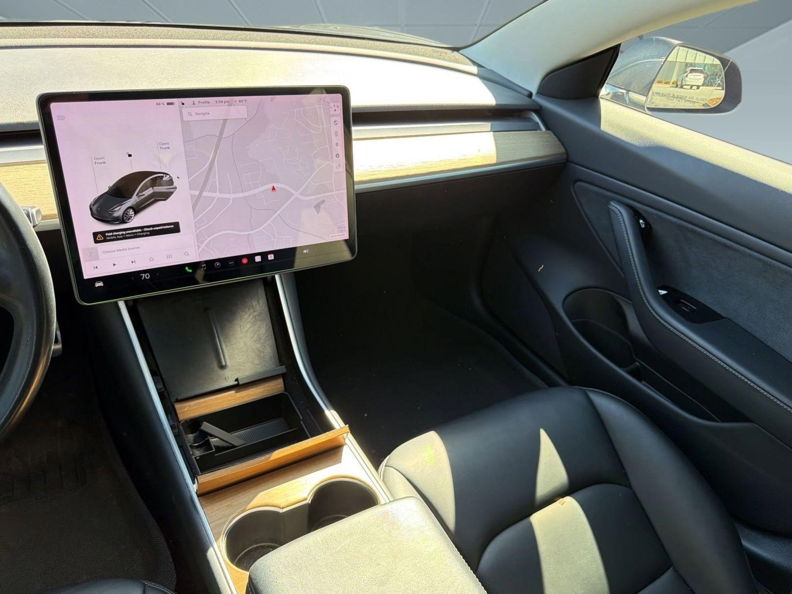 Used 2019 Tesla Model 3 Long Range image 25