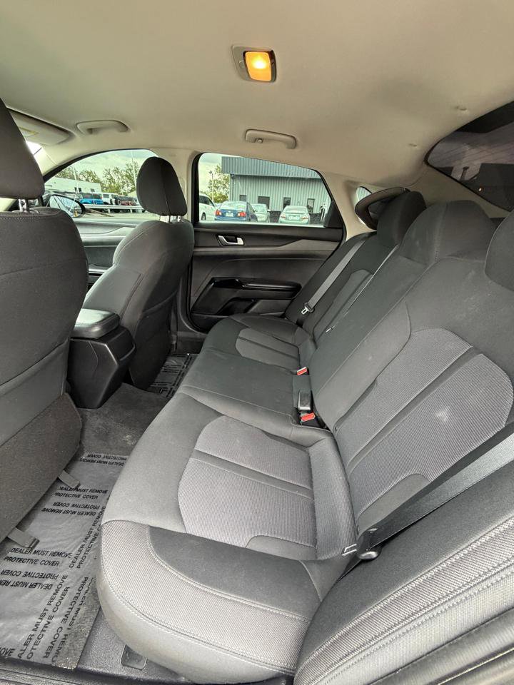 Used 2022 Kia K5 LX FWD image 29