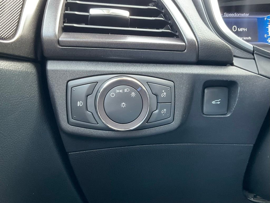 Used 2019 Ford Fusion Titanium image 51