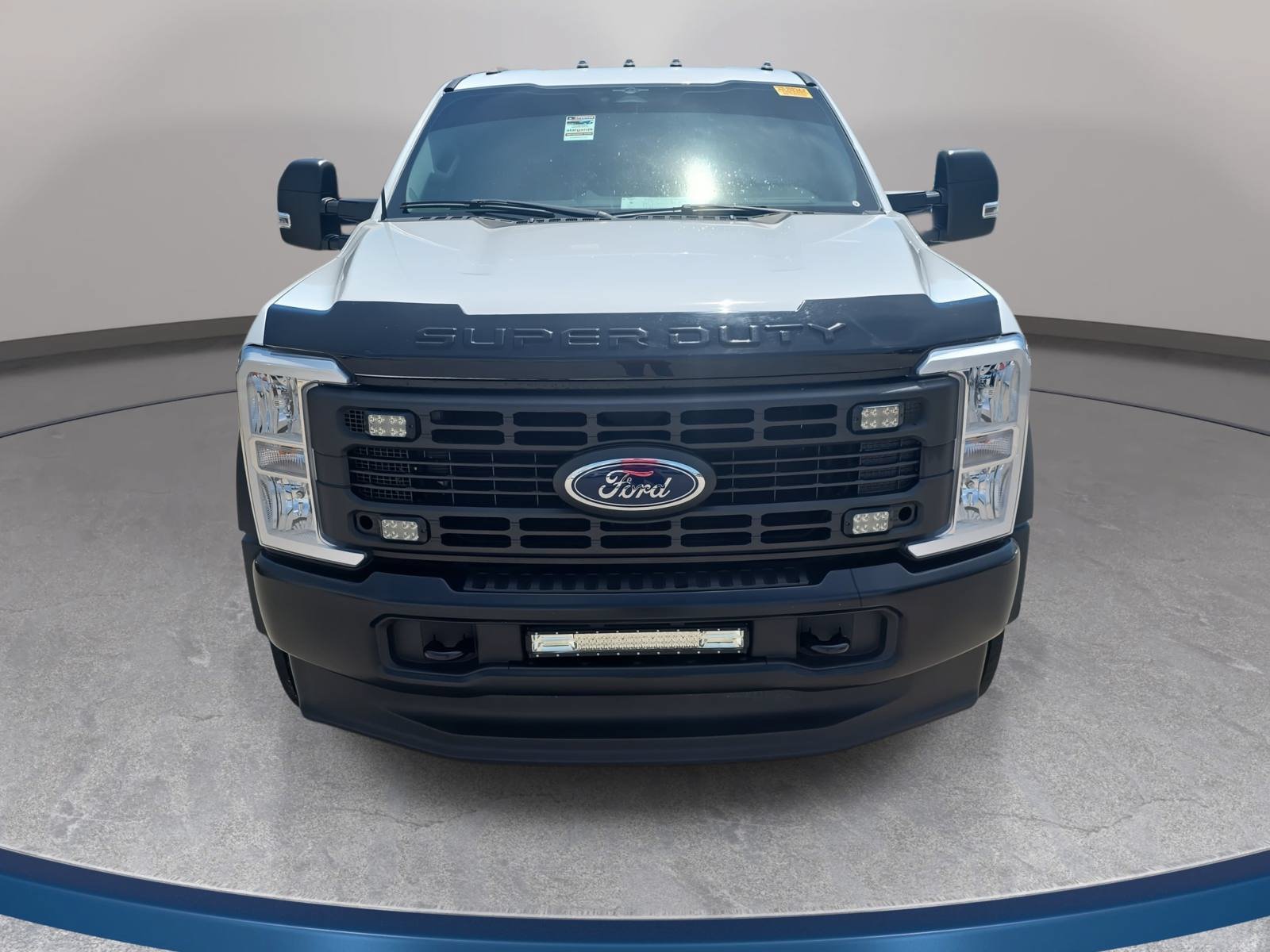 Used 2023 Ford F450 XL AWD/4WD image 2