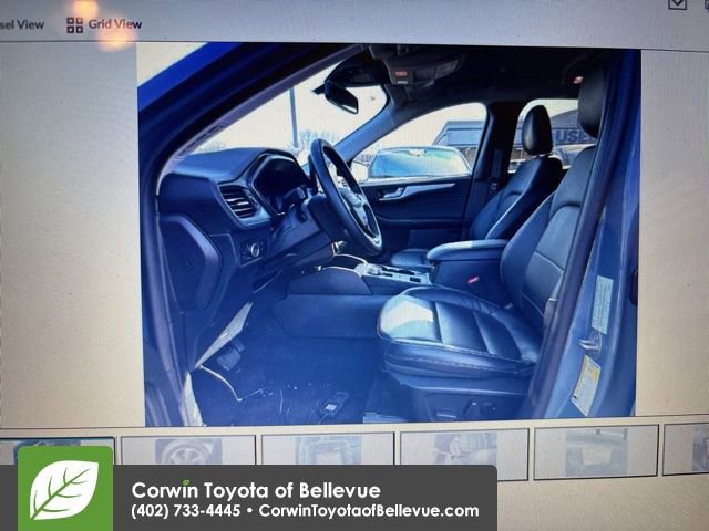 Used 2023 Ford Escape Platinum image 2