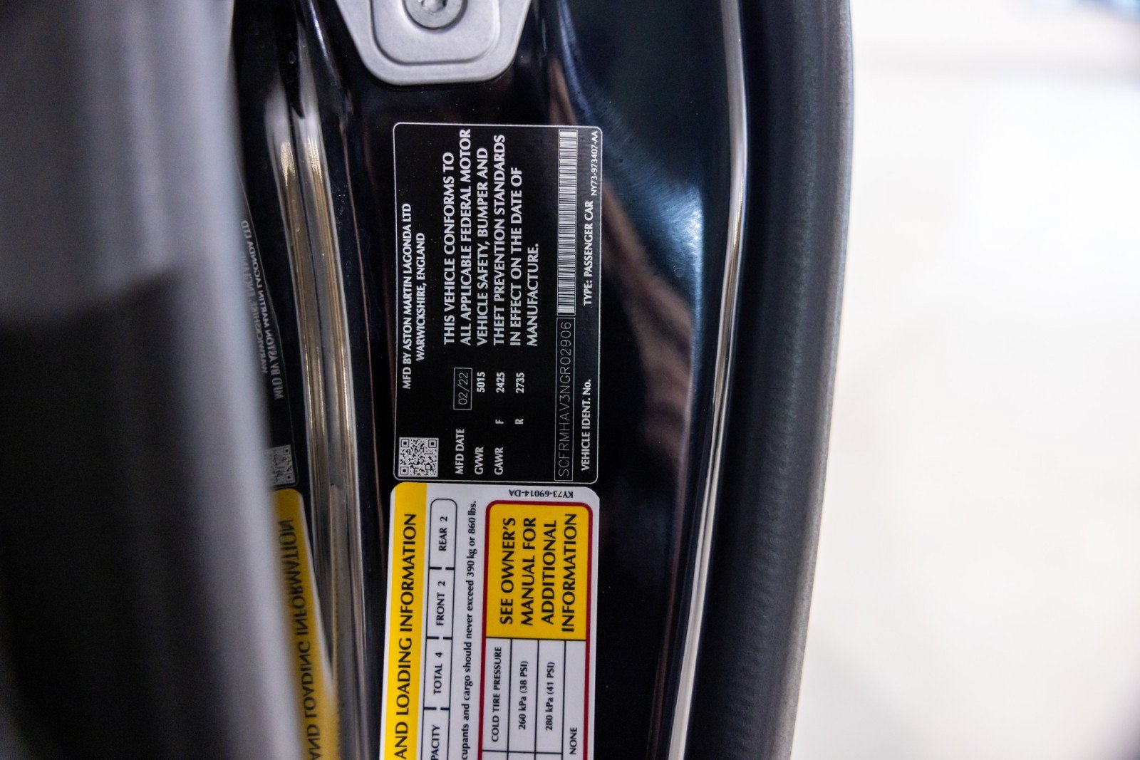 Used 2022 Aston Martin DBS Superleggera RWD image 52
