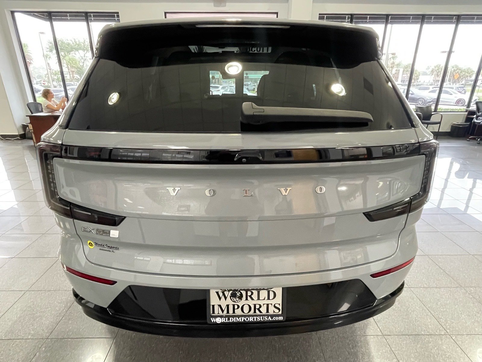 Used 2025 Volvo EX90 Ultra AWD/4WD image 4
