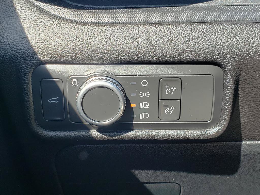Used 2022 Ford Explorer 4WD image 24