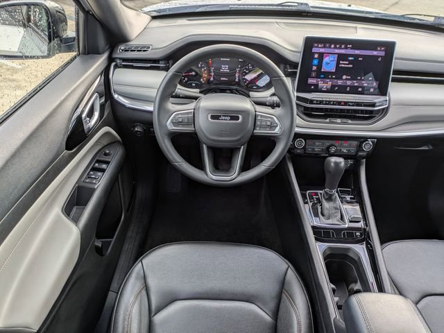 Used 2024 Jeep Compass Limited AWD/4WD image 17