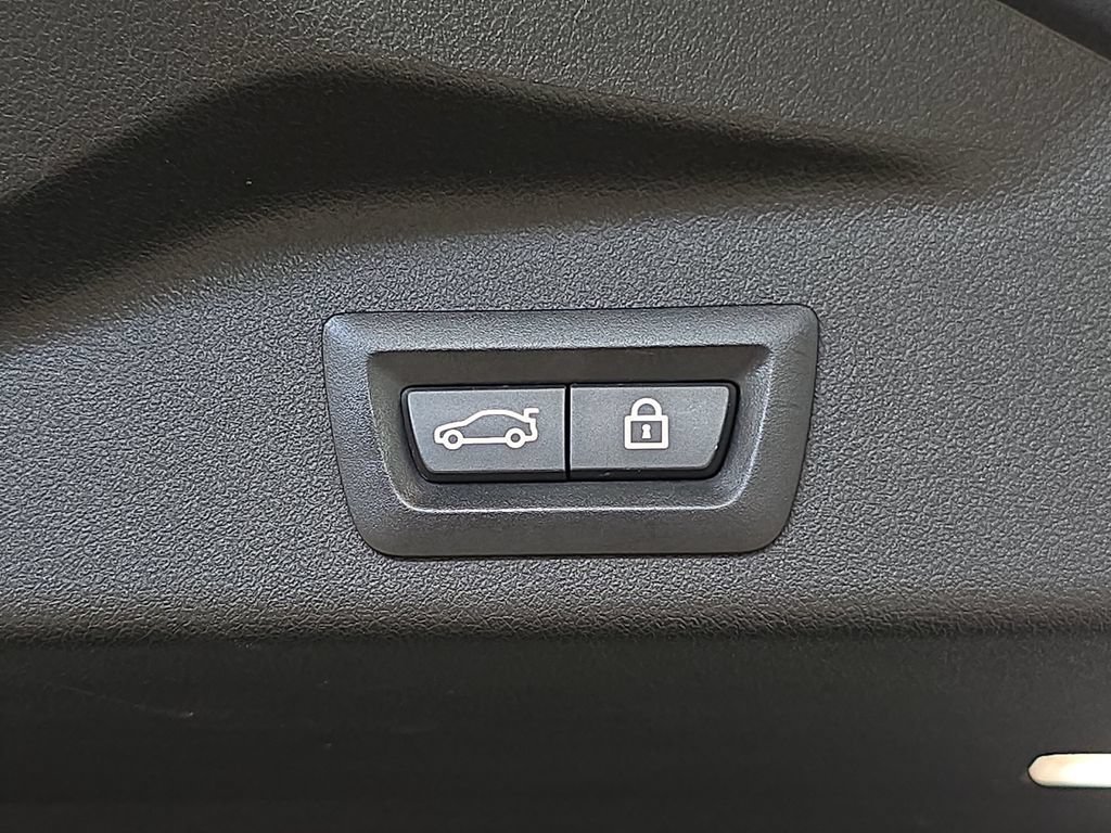 Used 2019 BMW X5 xDrive40i w/ Convenience Package AWD/4WD image 31