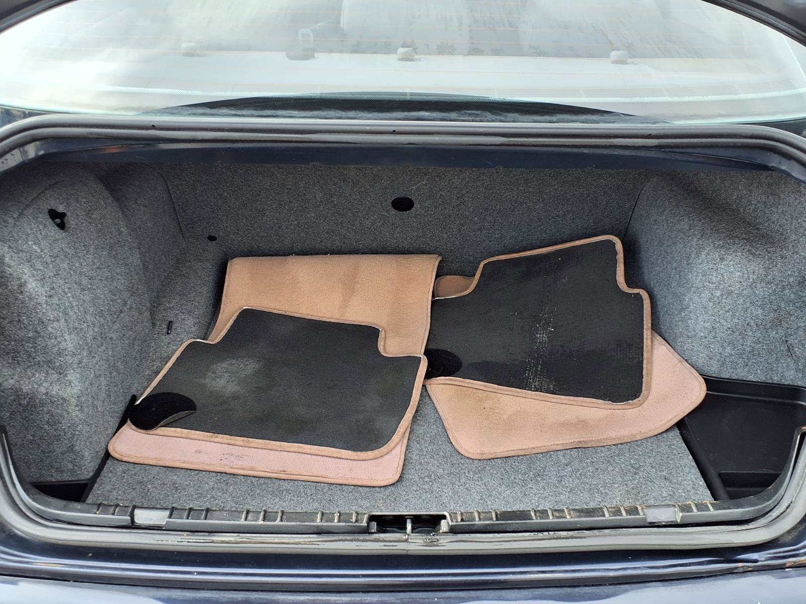 Used 2003 BMW 325i Sedan image 18