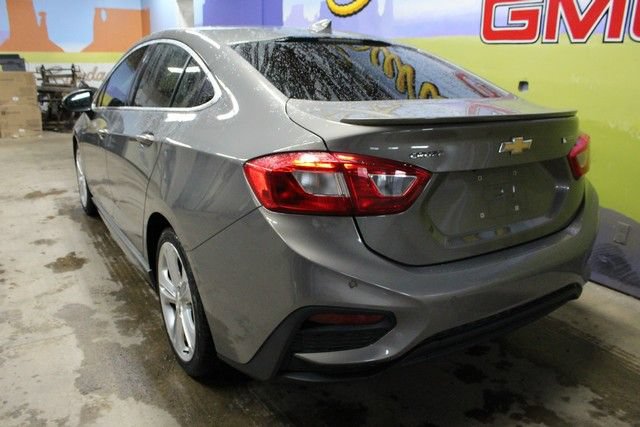 Used 2017 Chevrolet Cruze Premier w/ Premier True North Edition FWD image 7