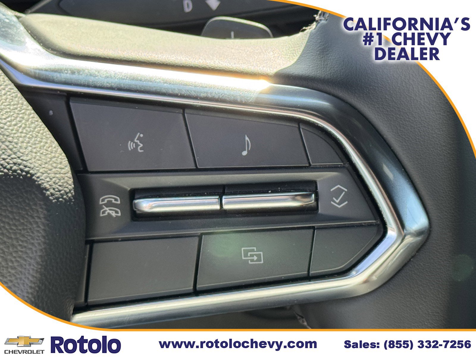 Used 2025 Chevrolet Suburban Z71 image 24