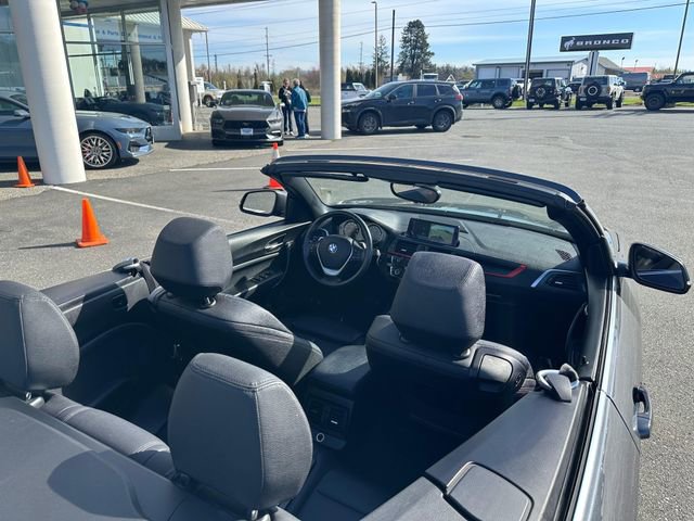 Used 2020 BMW 230i xDrive Convertible AWD/4WD image 25