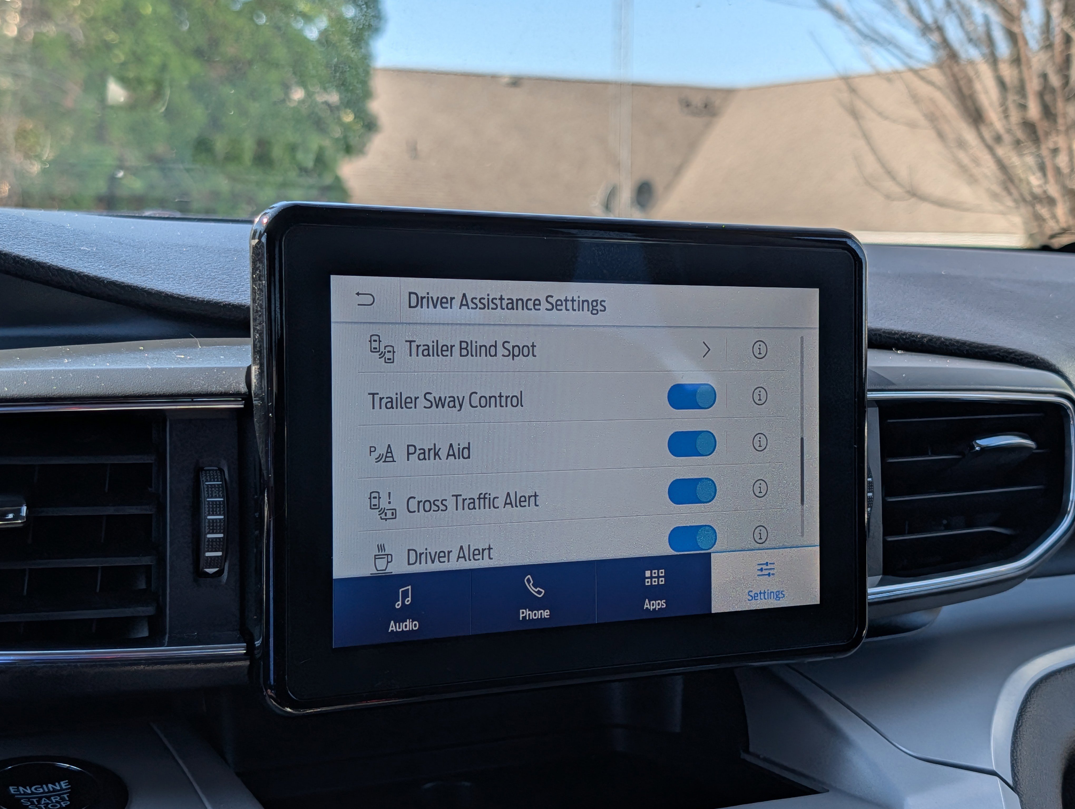 Used 2023 Ford Explorer XLT w/ Equipment Group 202A image 23