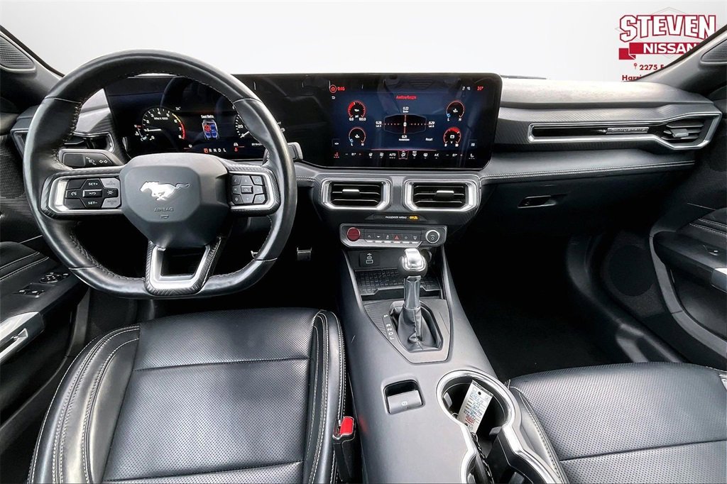 Used 2024 Ford Mustang Premium image 7