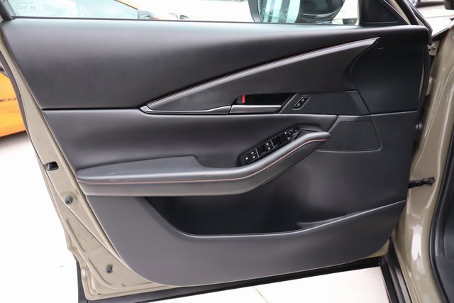 Used 2024 MAZDA CX-30 Carbon image 24