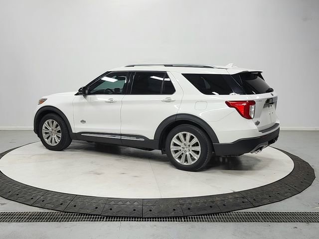 Used 2021 Ford Explorer King Ranch w/ Premium Technology Package RWD image 5