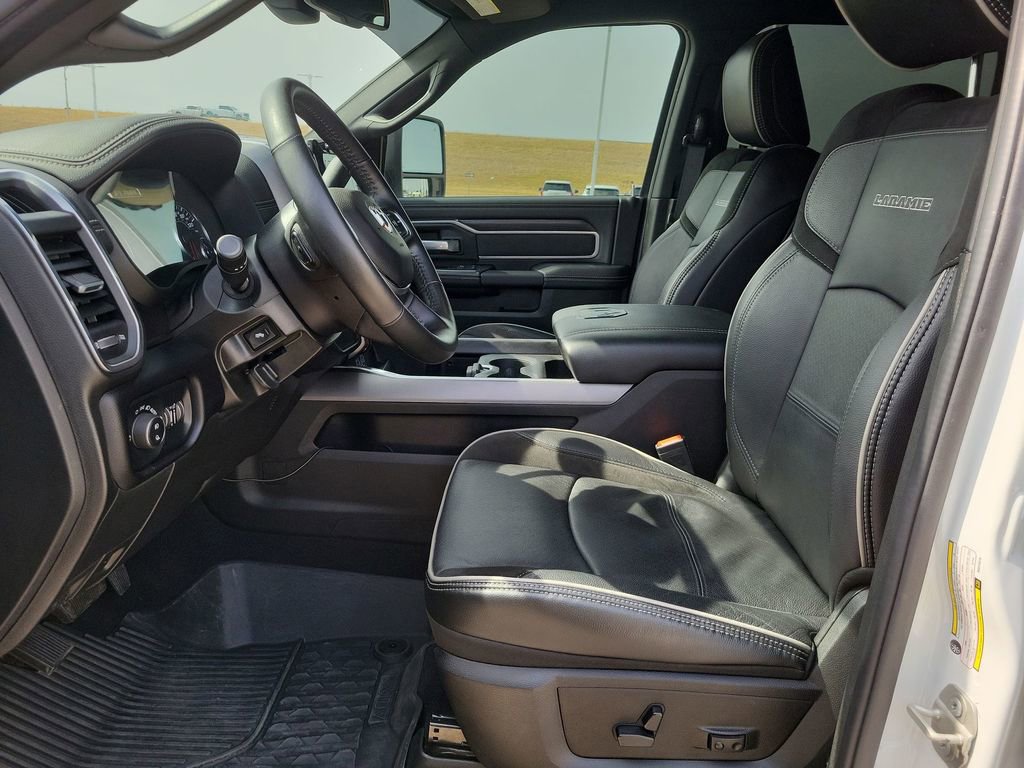 Used 2024 RAM 2500 Laramie w/ Sport Appearance Package image 19