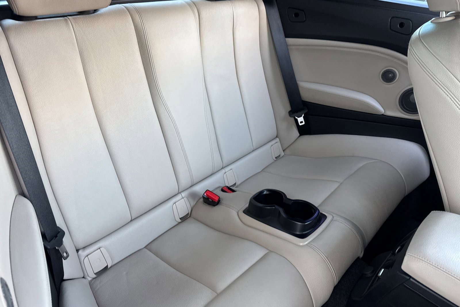 Used 2016 BMW M235i xDrive Convertible image 29