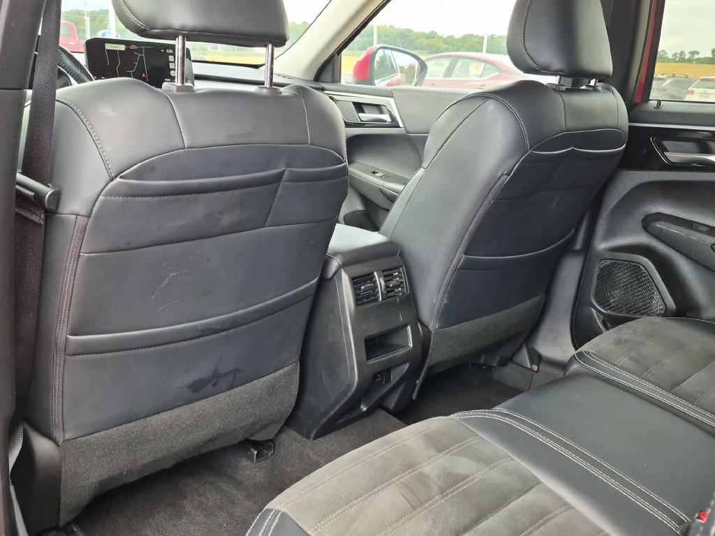 Used 2024 Mitsubishi Outlander SE AWD/4WD image 24