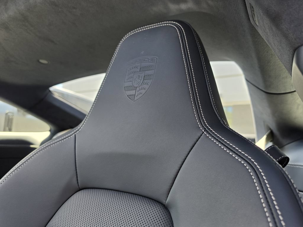 Certified 2025 Porsche 911 Carrera 4 GTS AWD/4WD image 17