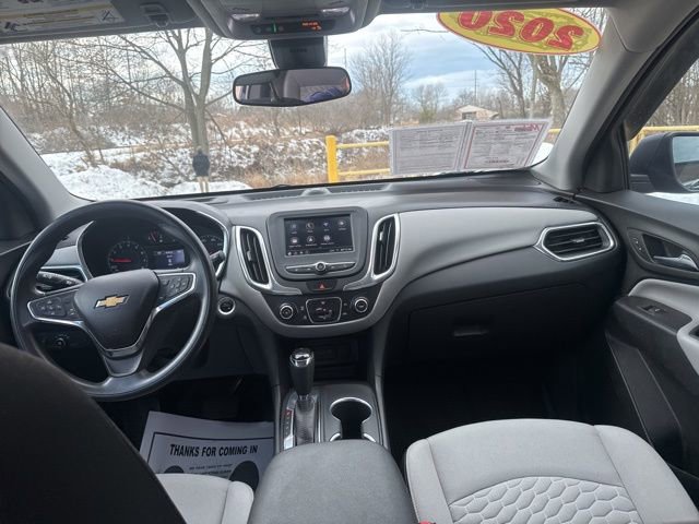 Used 2020 Chevrolet Equinox LS w/ LPO, Floor Liner Package image 19