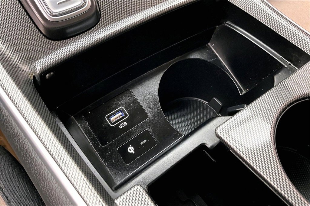 Used 2023 Hyundai Santa Fe SEL w/ Cargo Package image 32