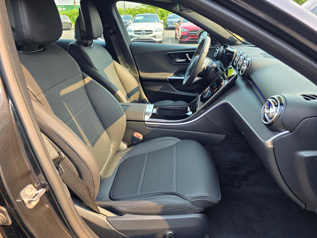 New 2026 Mercedes-Benz C 300 4MATIC Sedan image 23