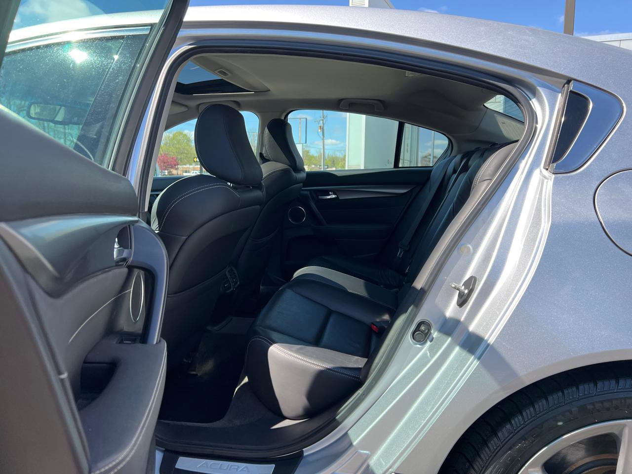 Used 2012 Acura TL SH-AWD image 31