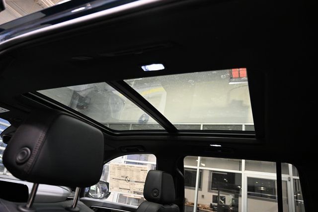 New 2026 Chevrolet Suburban High Country w/ LPO, Chrome Package AWD/4WD image 22