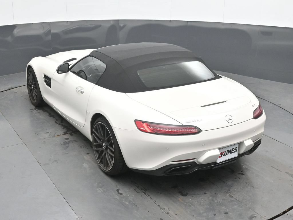 Used 2018 Mercedes-Benz AMG GT Roadster image 38