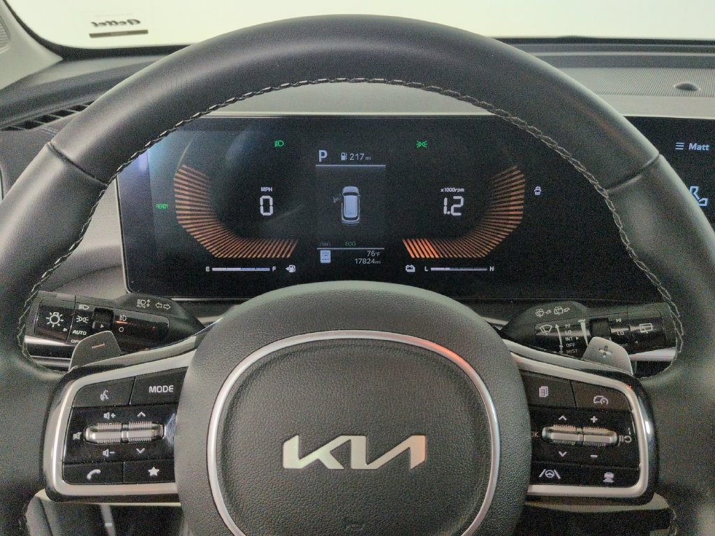 Used 2025 Kia Sorento EX AWD/4WD image 42