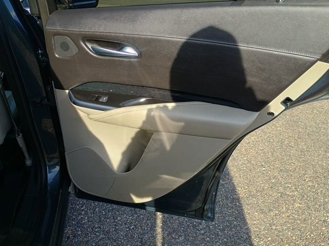 Used 2019 Cadillac XT4 Premium Luxury image 16