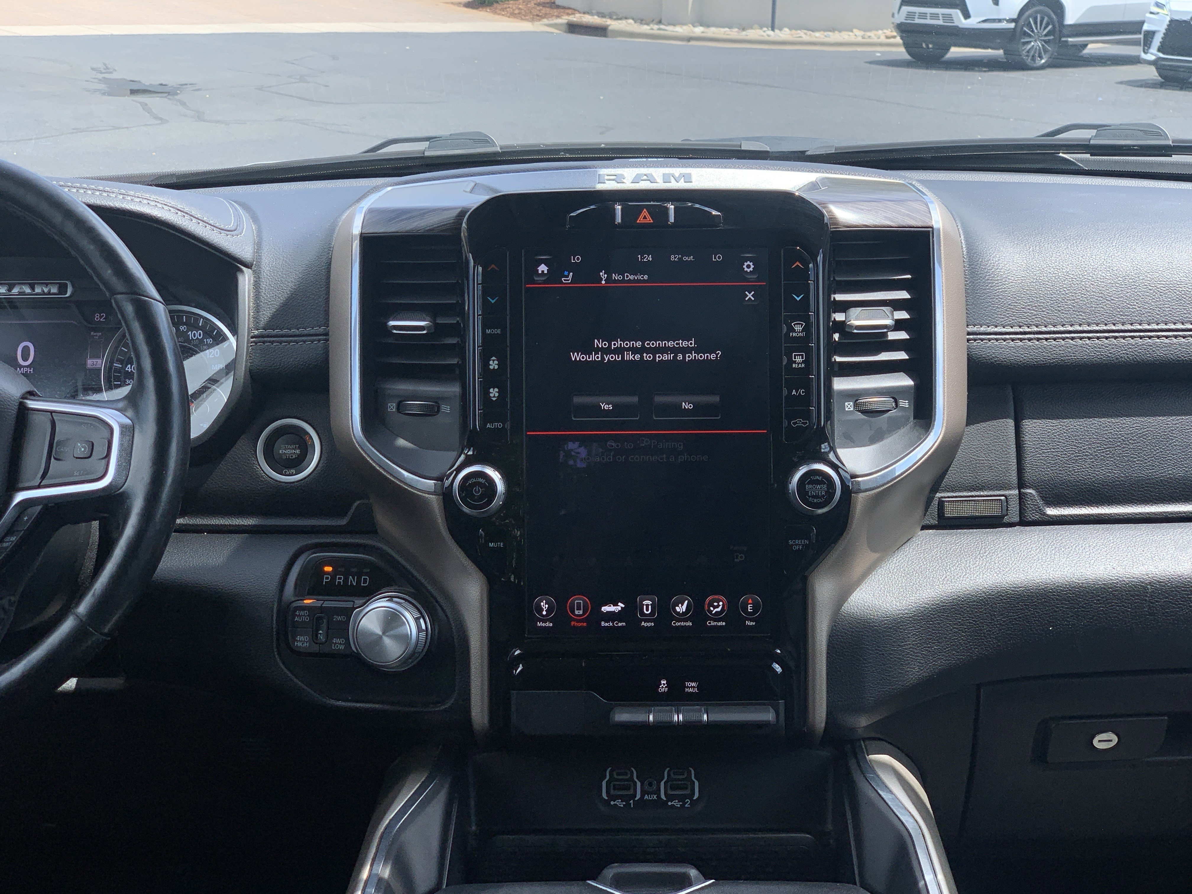 Used 2020 RAM 1500 Laramie AWD/4WD image 32