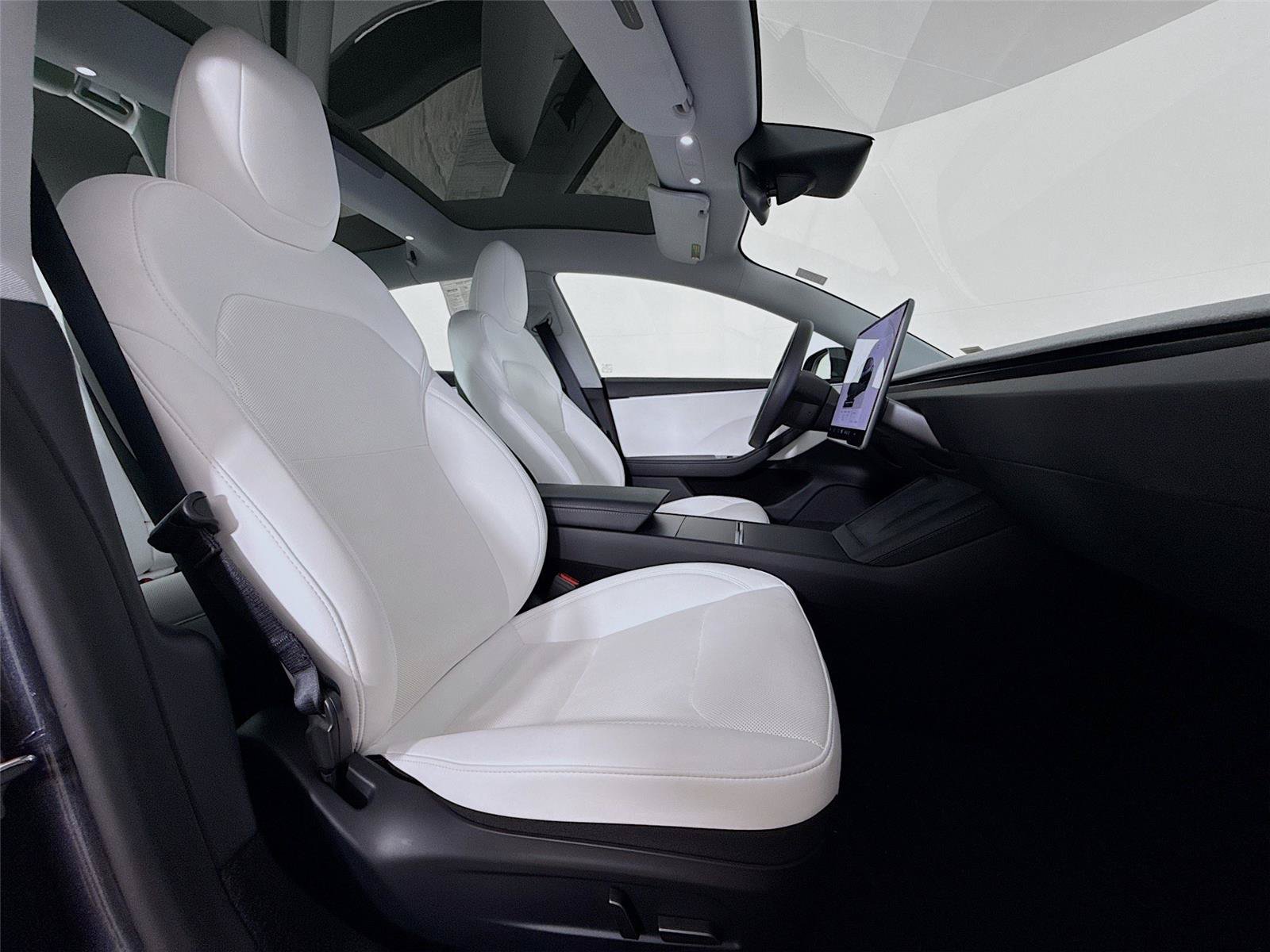 Used 2024 Tesla Model 3 Long Range RWD image 28