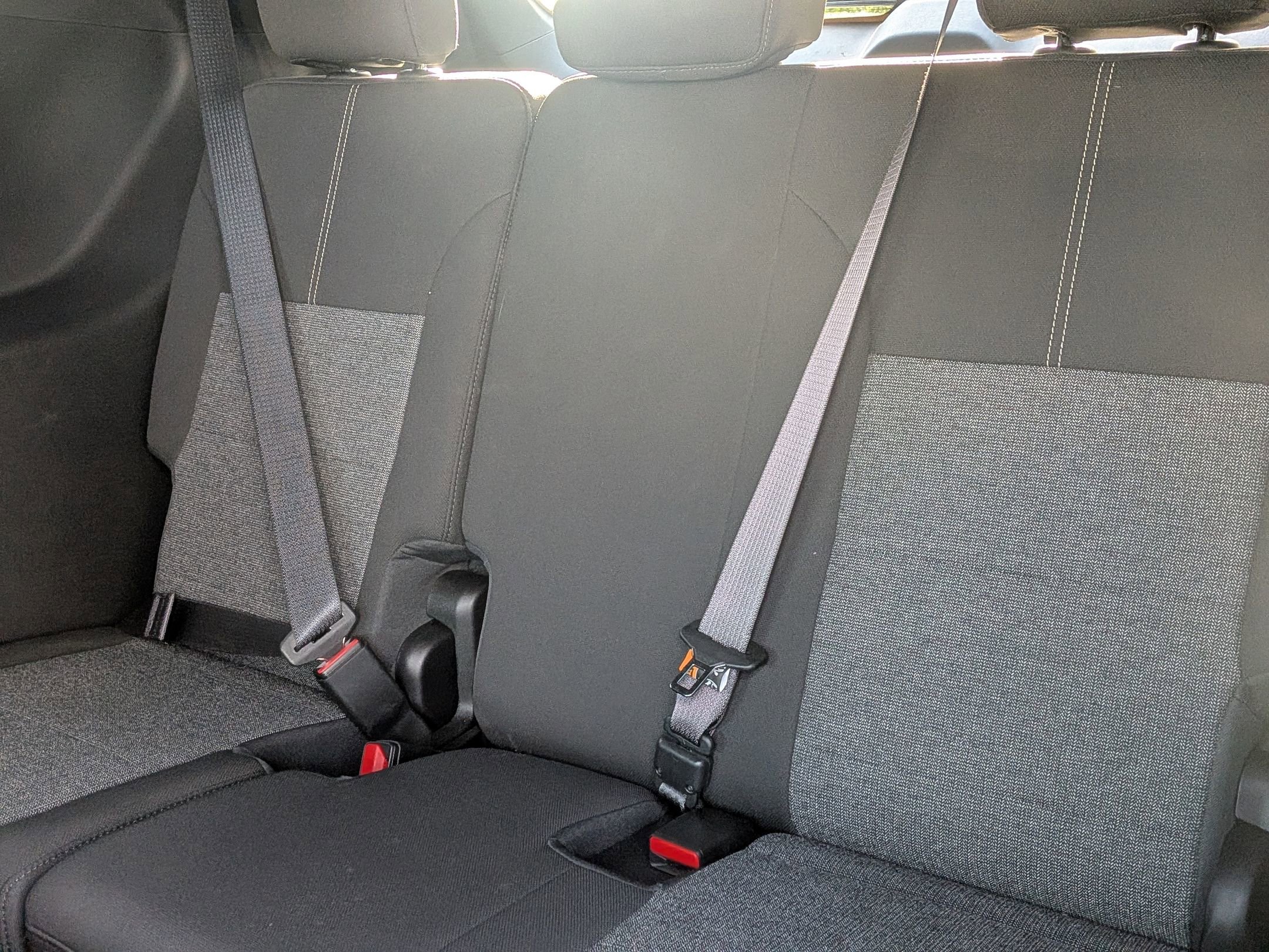 Certified 2025 GMC Acadia Elevation AWD/4WD image 34