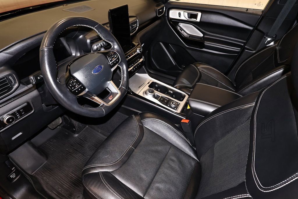 Certified 2023 Ford Explorer ST w/ Equipment Group 401A image 40