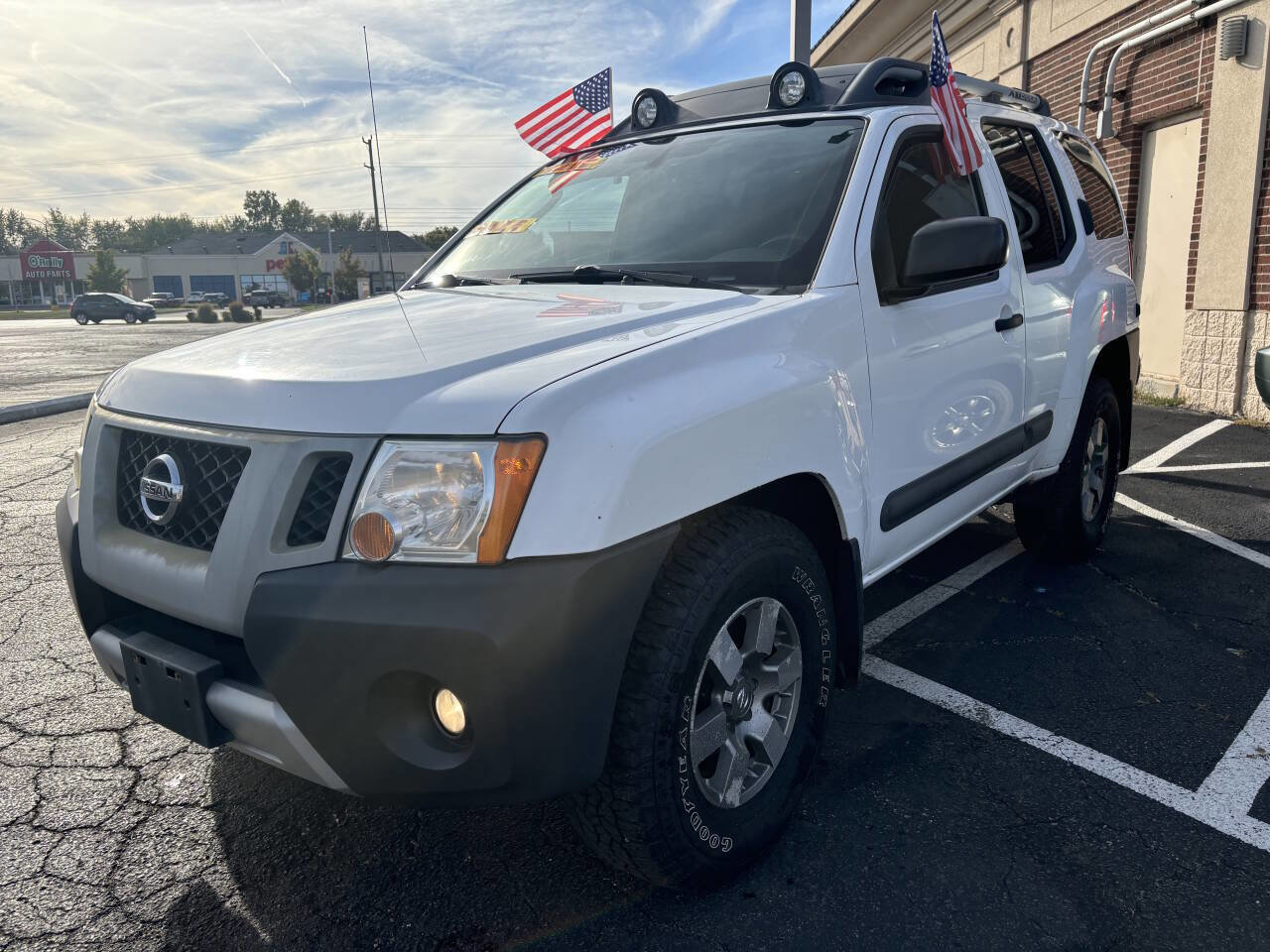 Used 2012 Nissan Xterra PRO-4X image 3