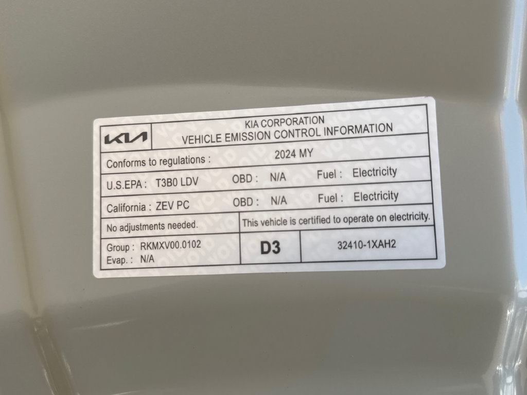 Used 2024 Kia EV6 Light RWD image 10