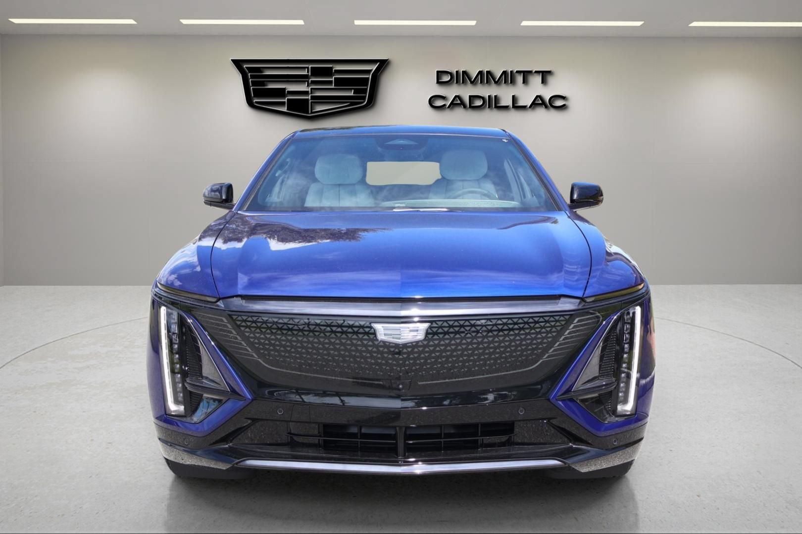 New 2026 Cadillac Lyriq Sport RWD image 2