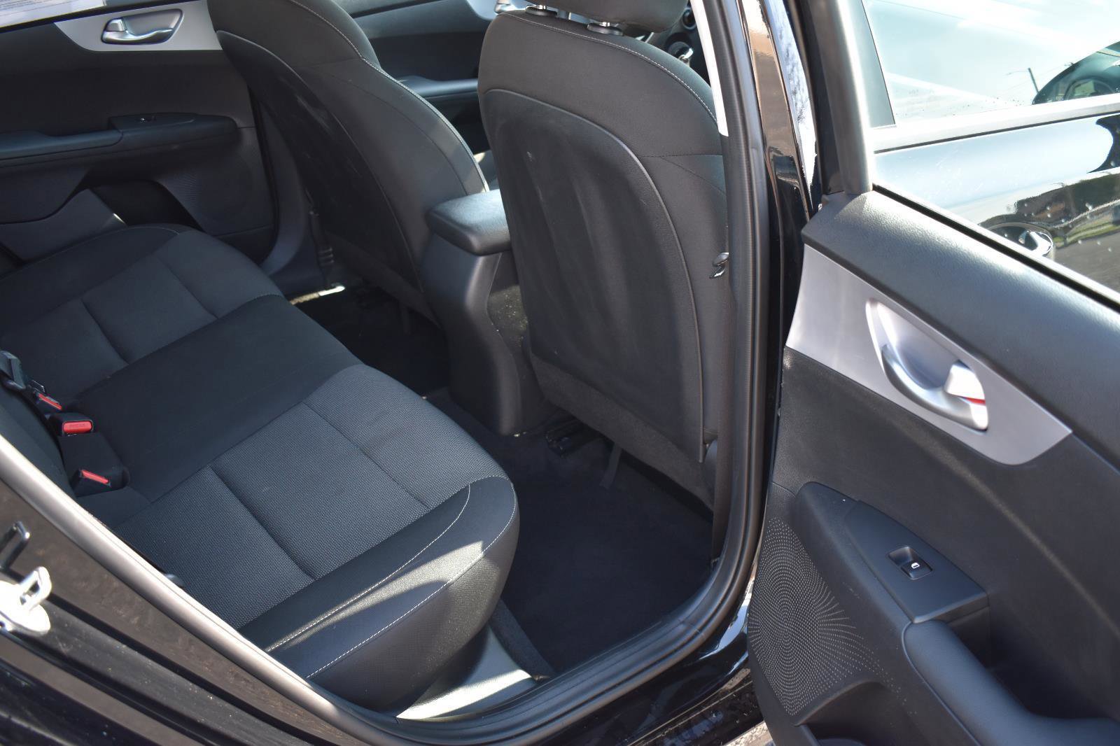 Used 2024 Kia Forte LXS image 16