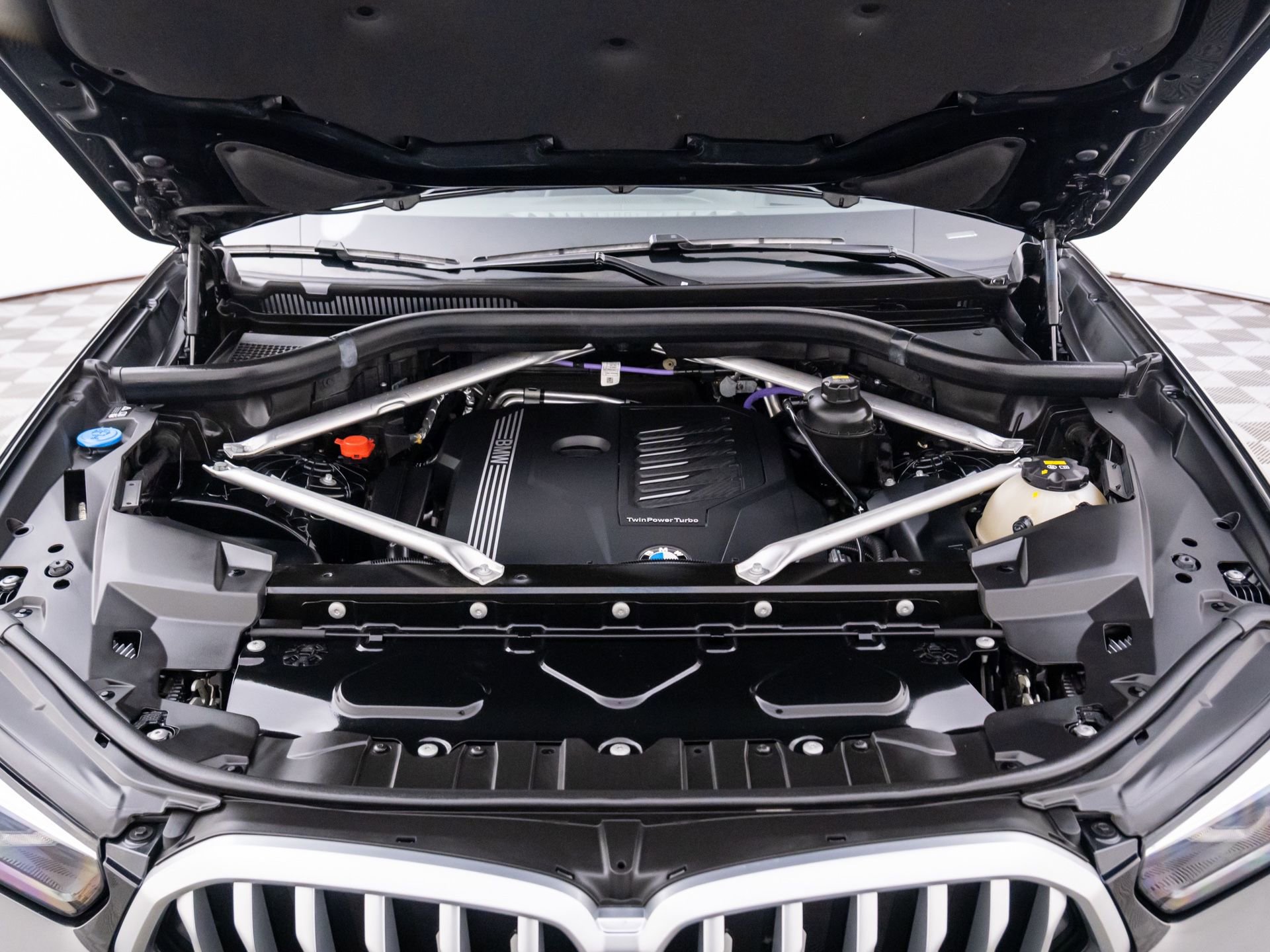 Used 2023 BMW X6 xDrive40i w/ Climate Comfort Package image 31