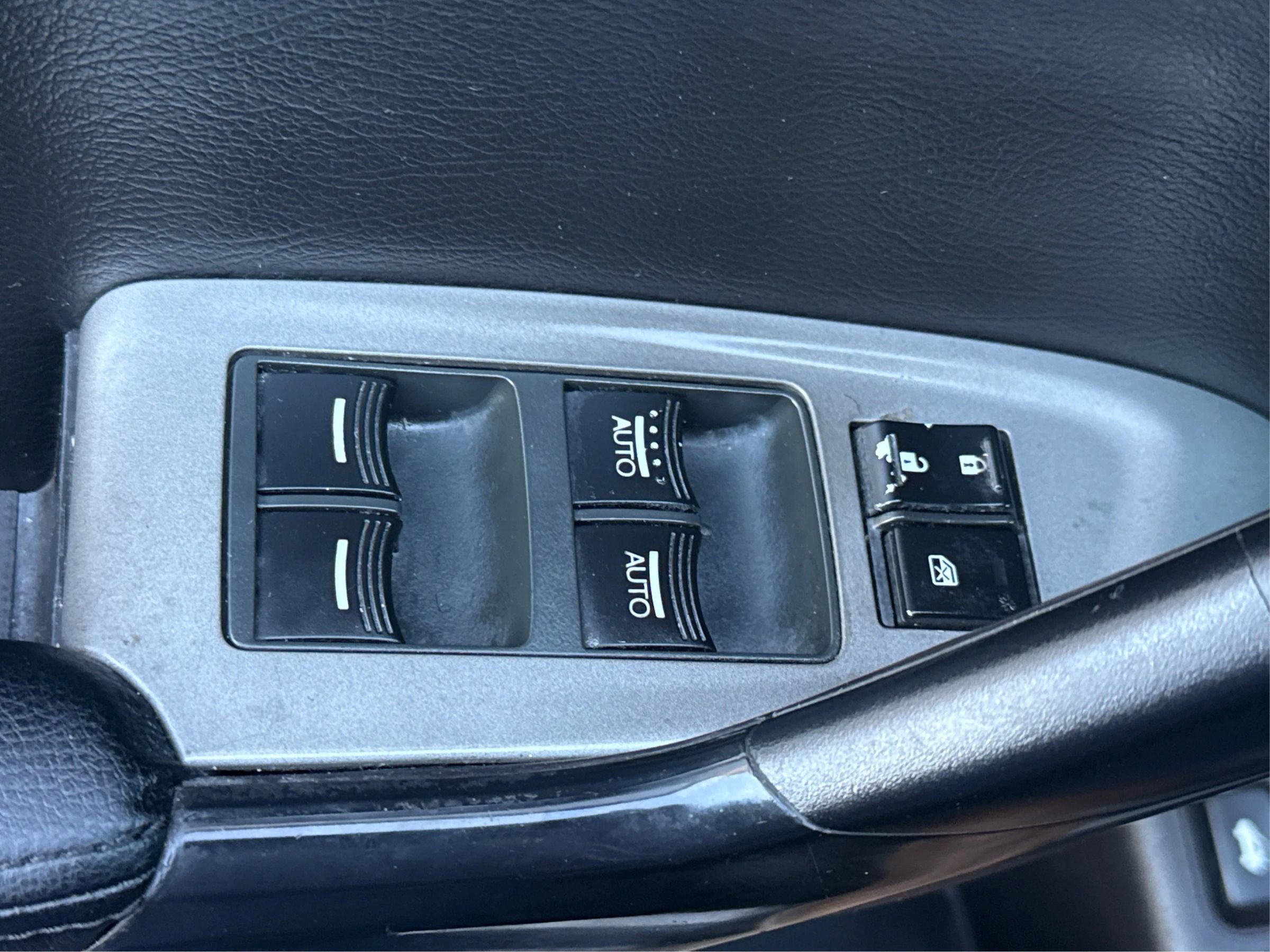 Used 2010 Acura TSX Sedan image 20