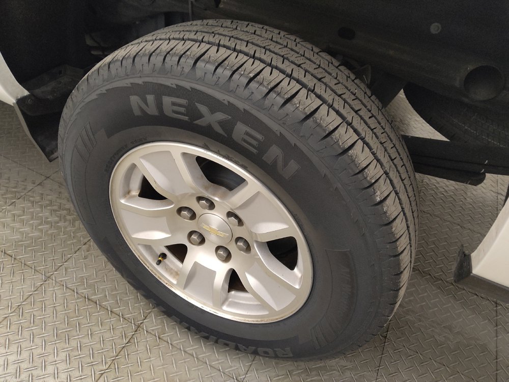 Used 2018 Chevrolet Silverado 1500 LT w/ All Star Edition RWD image 31