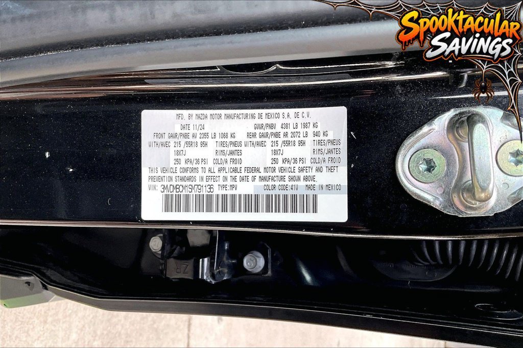 Used 2025 MAZDA CX-30 AWD 2.5 S w/ Preferred Package image 35