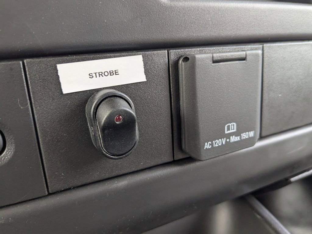 New 2025 Chevrolet Express 3500 w/ Power Convenience Package image 21