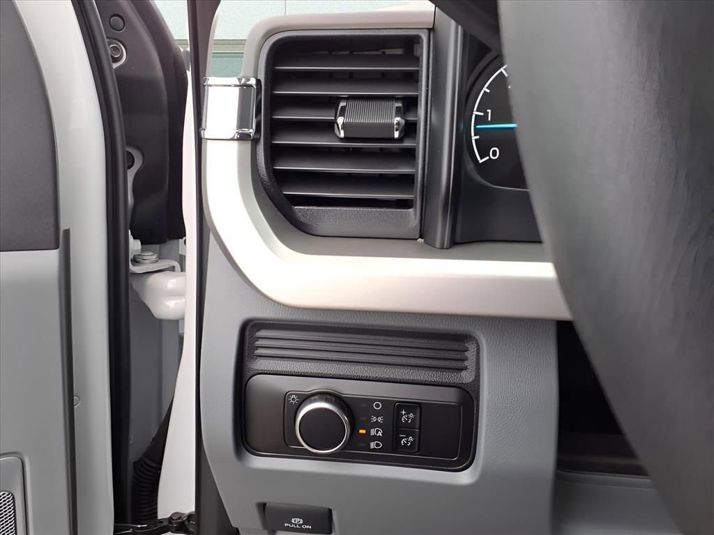 Used 2024 Ford F350 XL image 13