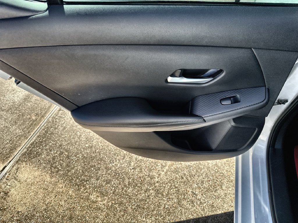 Used 2022 Nissan Sentra SV FWD image 15