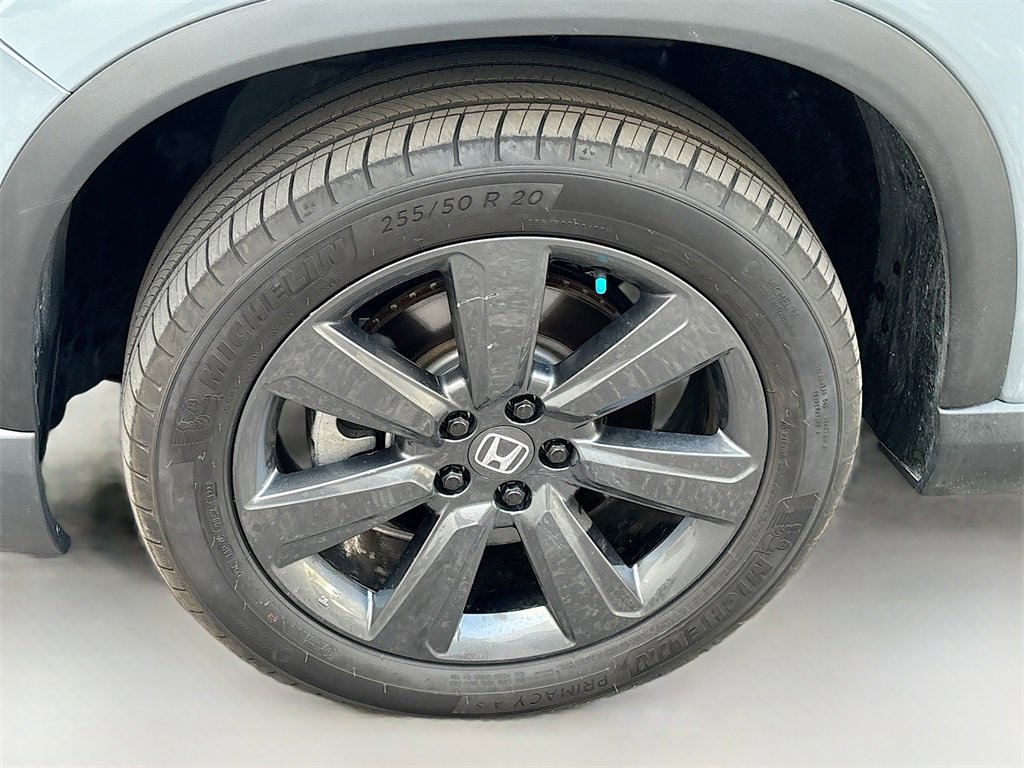 Used 2024 Honda Pilot Sport image 31