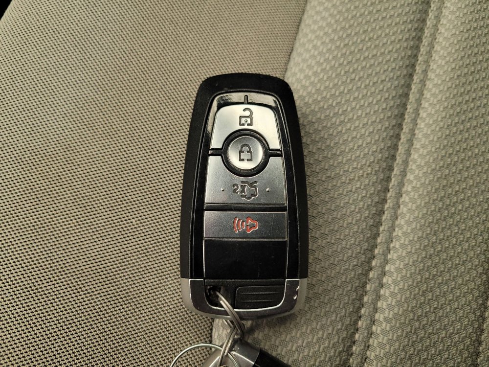 Used 2017 Ford Fusion S image 32