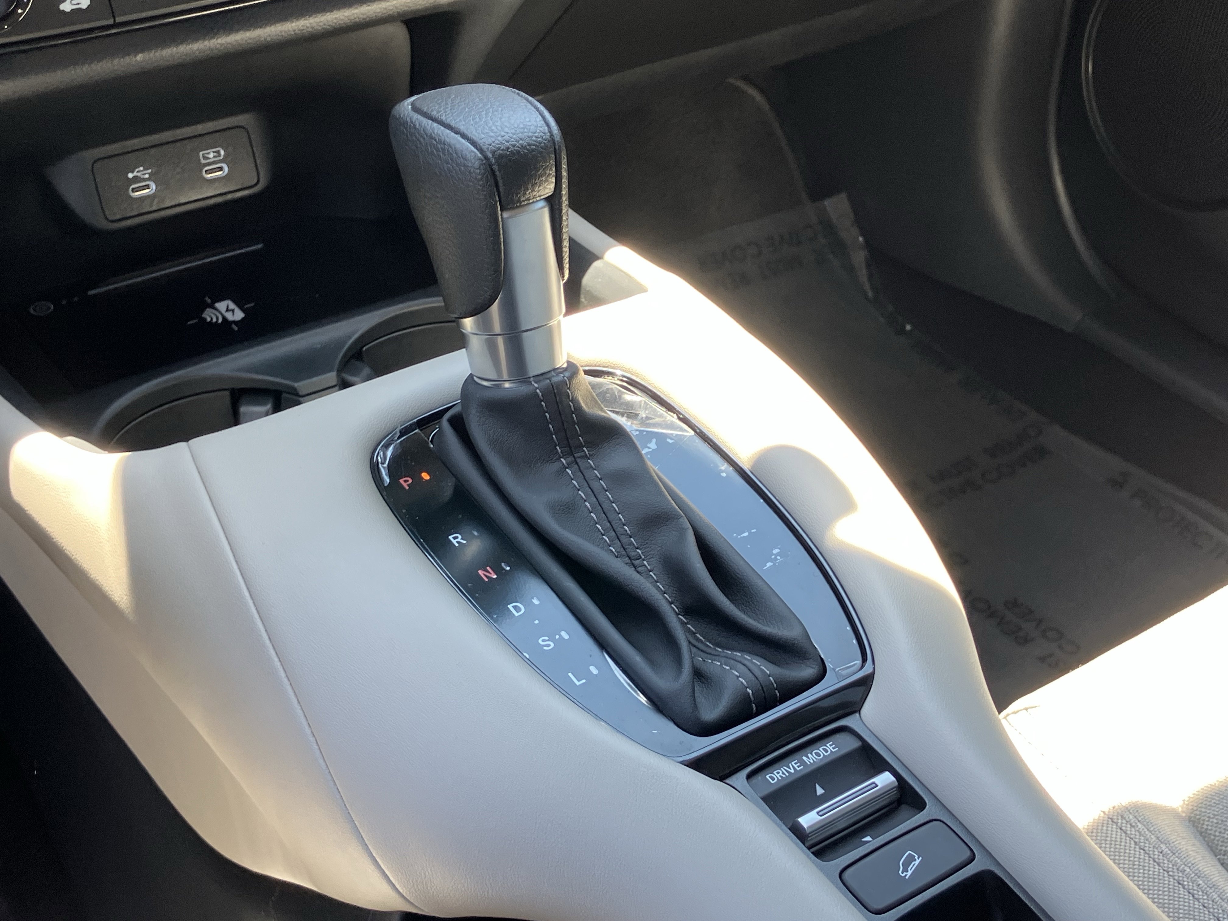 Used 2026 Honda HR-V LX image 28