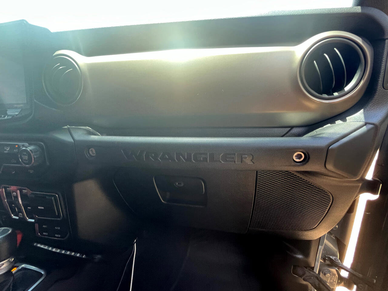 Used 2019 Jeep Wrangler Unlimited Sport S image 52