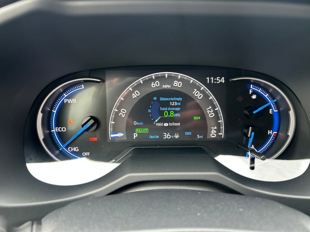 New 2025 Toyota RAV4 LE image 9